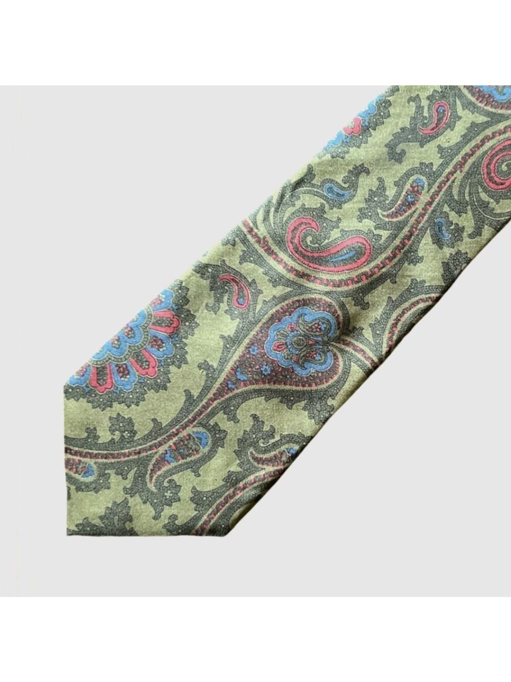 Faconnable Men’s Classic Paisley Silk Made in Italy Tie